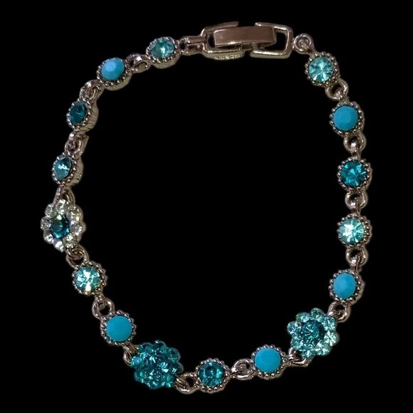 Aqua Blue Rhinestone Link Bracelet Faux Turquoise Silver Tone Coastal Beachy - Picture 13 of 16